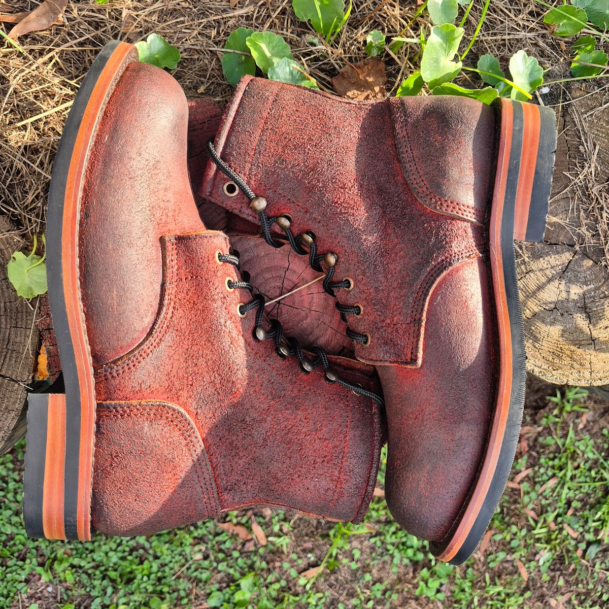 Photo by jg on October 3, 2025 of the Urban Wolf Club Axeman in Unkown Copper Roughout.