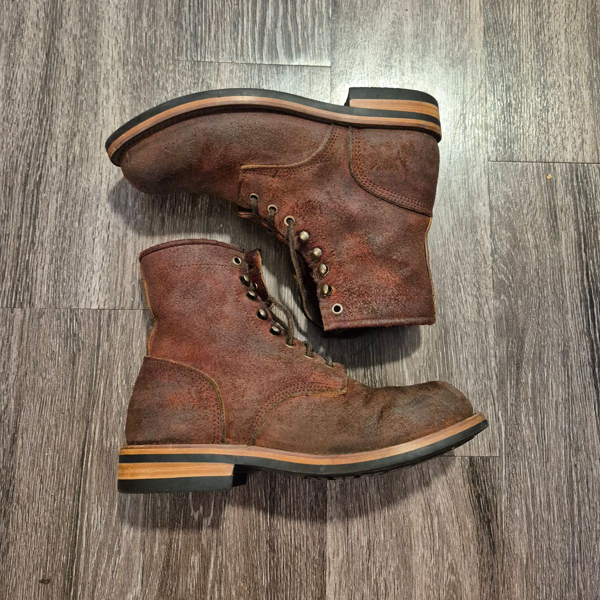 Photo by jg on November 5, 2025 of the Urban Wolf Club Axeman in Unkown Copper Roughout.