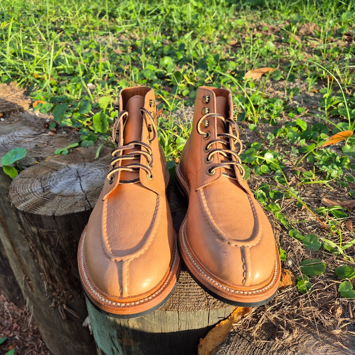 Photo by jg on October 3, 2025 of the Grant Stone Ottawa Boot in Incas Natural Kangaroo.