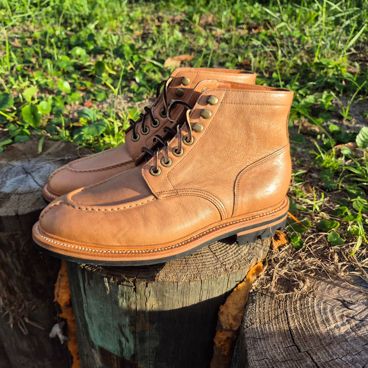 Photo by jg on October 3, 2025 of the Grant Stone Ottawa Boot in Incas Natural Kangaroo.