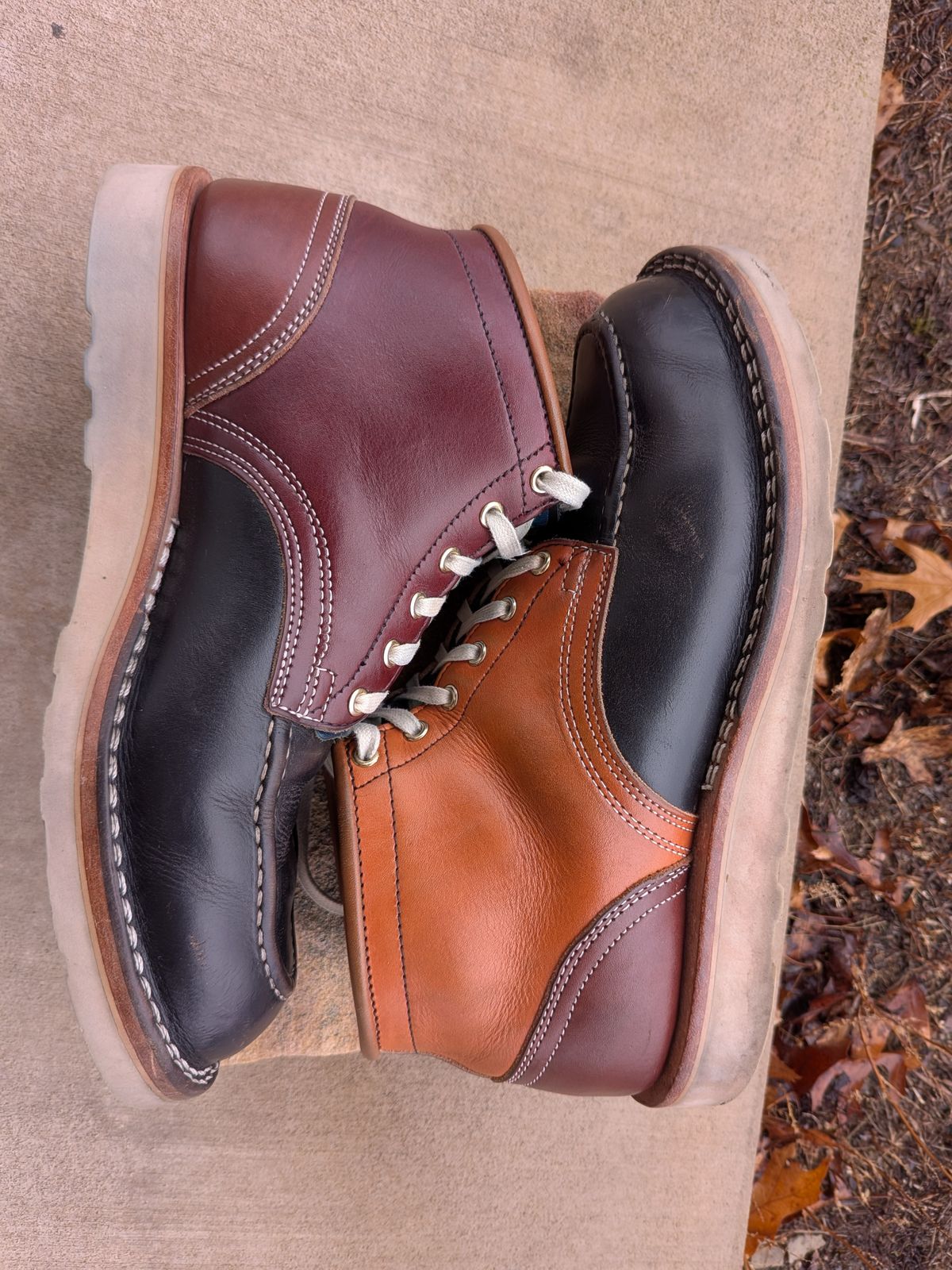 Photo by gotmoore on March 5, 2026 of the Nicks Moc Toe in Horween Black Chromexcel & Wickett & Craig Medium Brown Traditional Harness & Wickett & Craig Burgundy Traditional Harness.