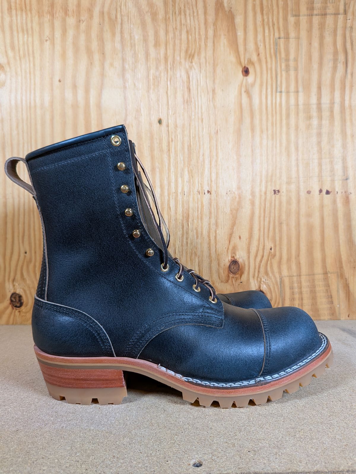 Photo by gotmoore on May 12, 2025 of the Nicks Lace Up Heritage in Pacific Waxed Flesh.