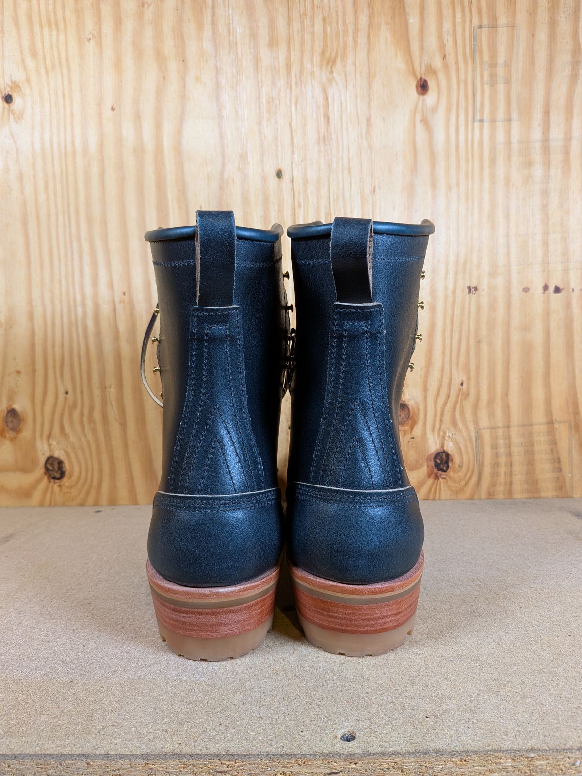 Photo by gotmoore on May 12, 2025 of the Nicks Lace Up Heritage in Pacific Waxed Flesh.