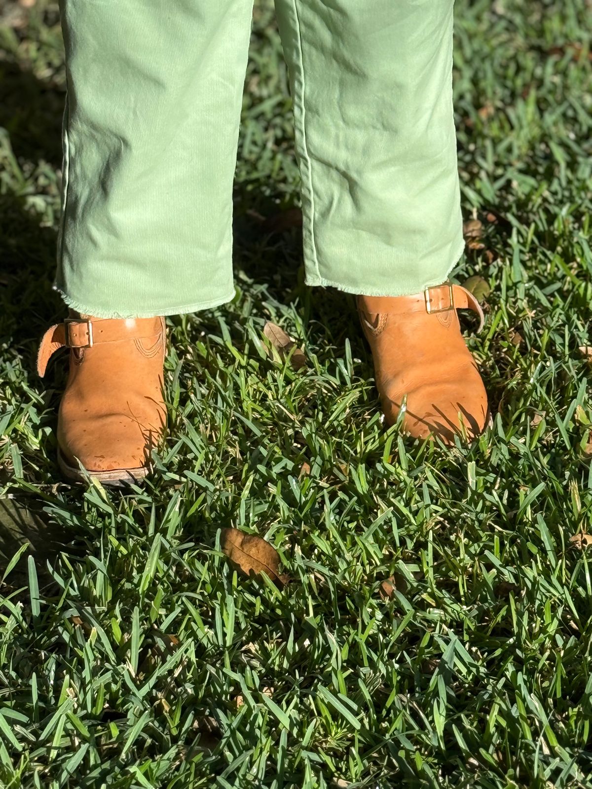 Photo by adriankgonzales on November 1, 2025 of the Wesco x S&S Van Cleef III in Unknown Natural Veg Tan.