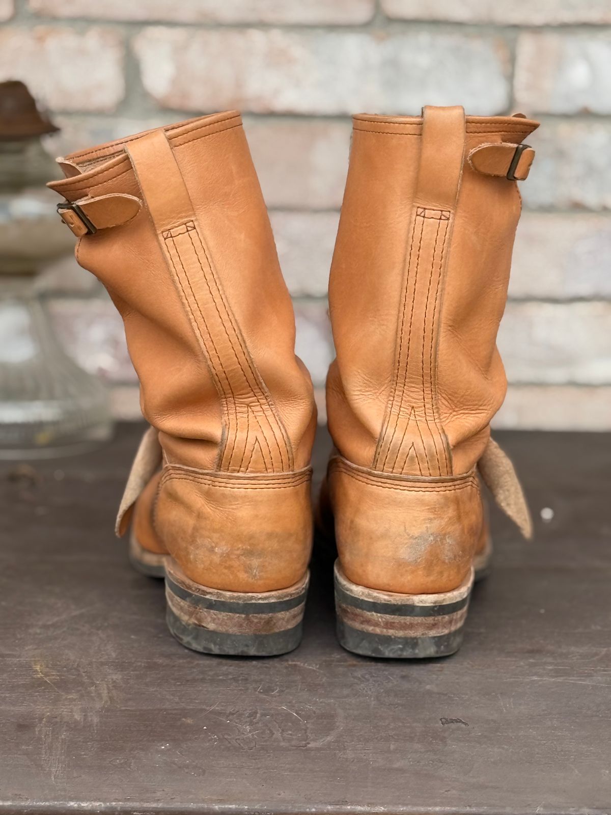 Photo by adriankgonzales on December 4, 2025 of the Wesco x S&S Van Cleef III in Unknown Natural Veg Tan.