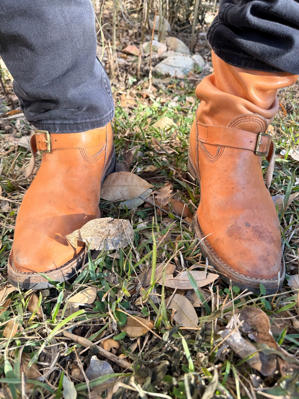 Photo by adriankgonzales on February 4, 2026 of the Wesco x S&S Van Cleef III in Unknown Natural Veg Tan.