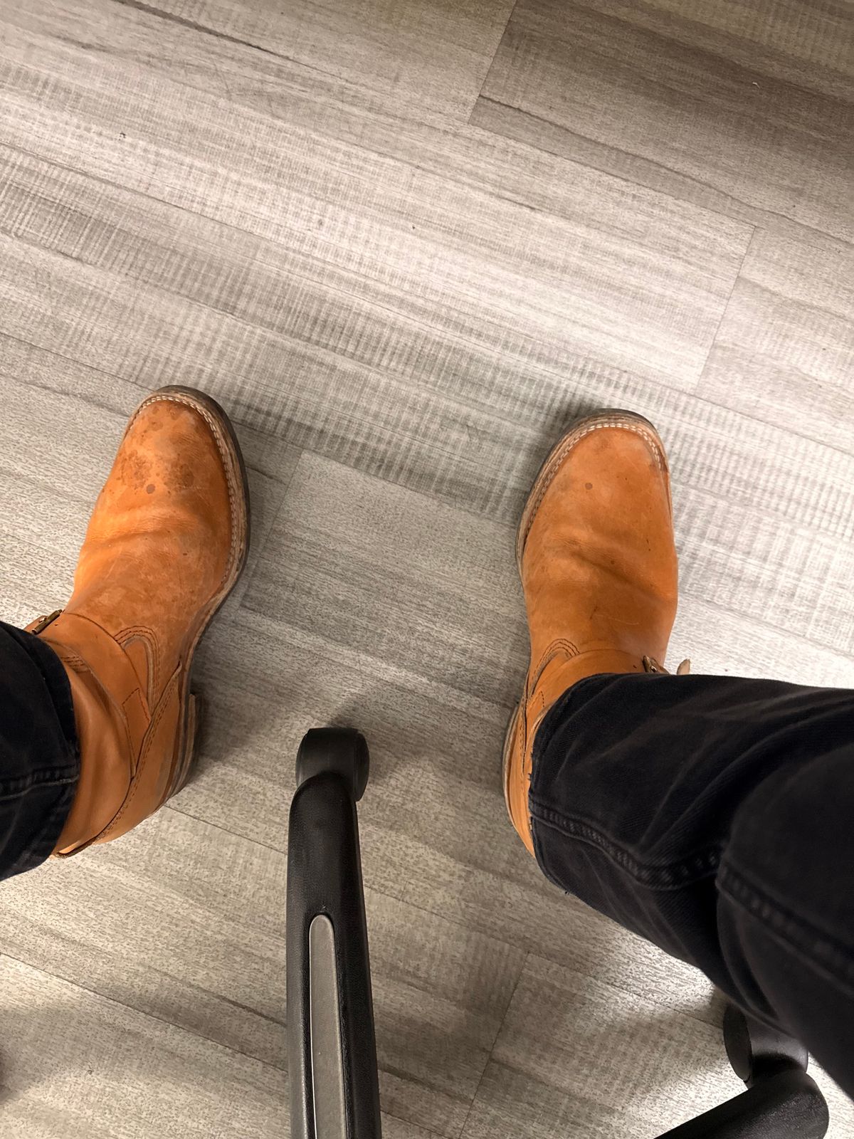 Photo by adriankgonzales on March 1, 2026 of the Wesco x S&S Van Cleef III in Unknown Natural Veg Tan.