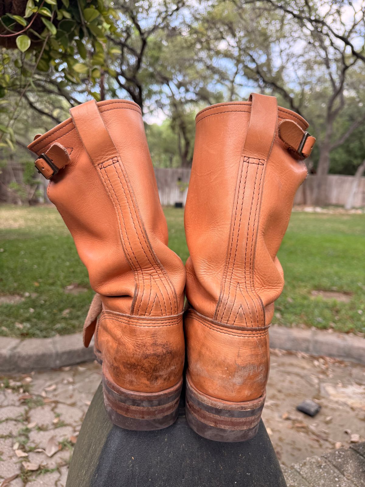 Photo by adriankgonzales on April 1, 2026 of the Wesco x S&S Van Cleef III in Unknown Natural Veg Tan.