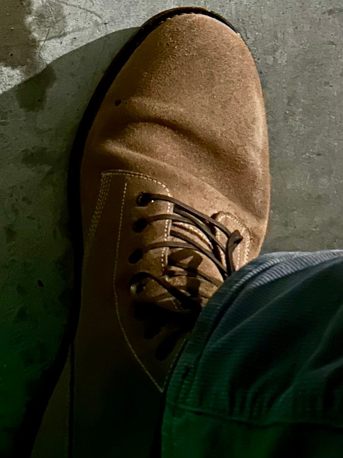 Photo by lowrollr on October 13, 2025 of the Oak Street Bootmakers Field Boot in Horween Natural Chromexcel Roughout.