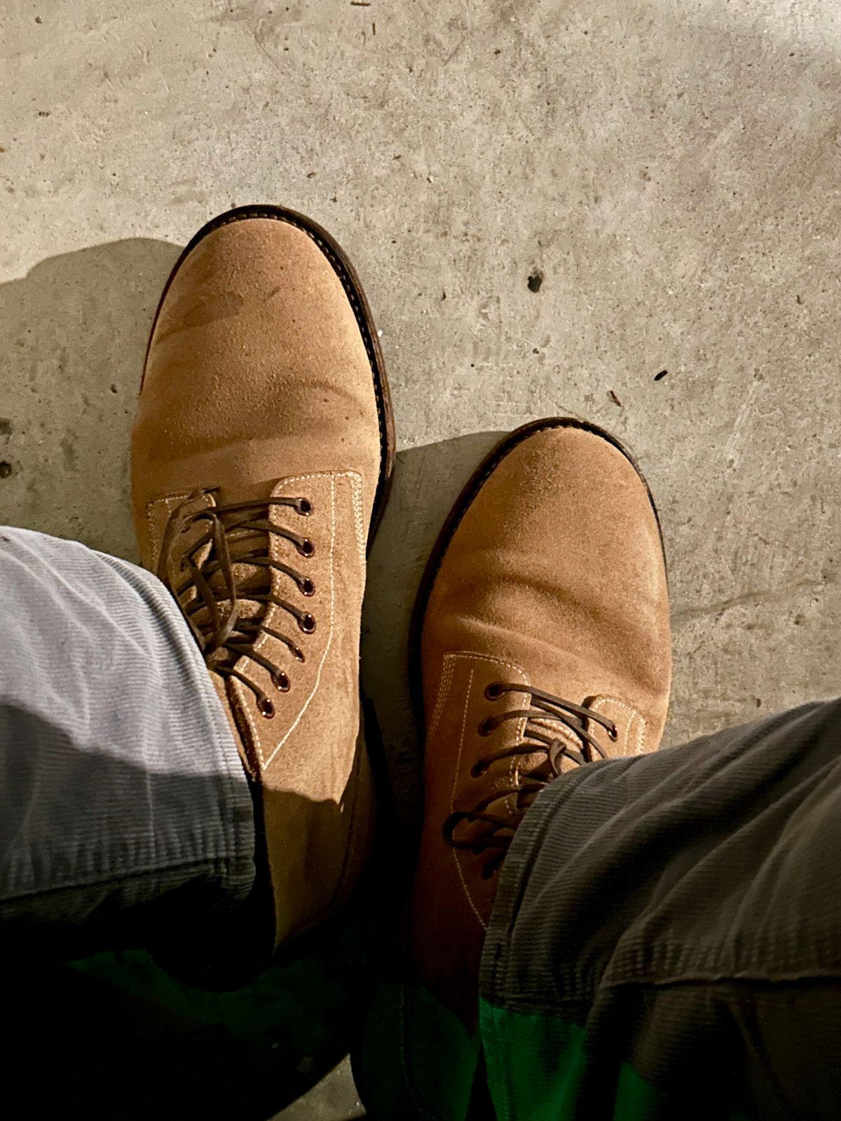 Photo by lowrollr on October 13, 2025 of the Oak Street Bootmakers Field Boot in Horween Natural Chromexcel Roughout.
