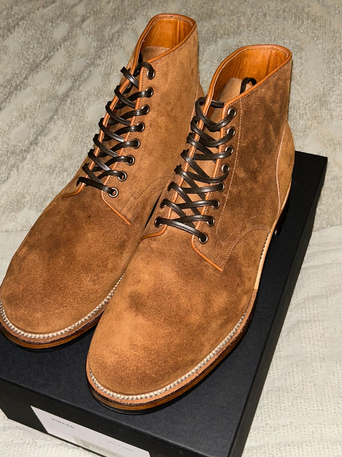 Photo by lowrollr on November 10, 2025 of the Viberg Service Boot in Horween Aged Bark Chamois Roughout.