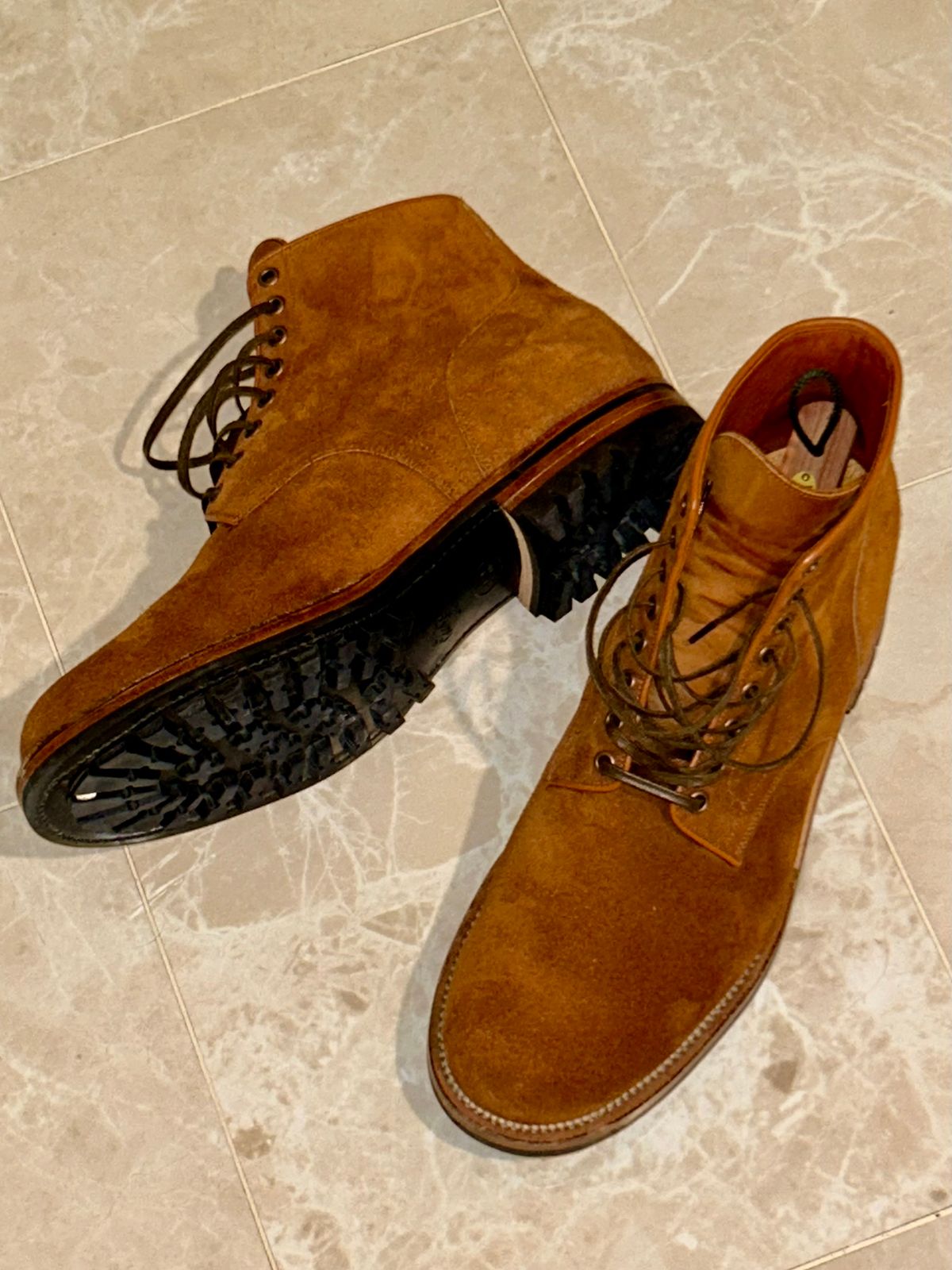 Photo by lowrollr on February 26, 2026 of the Viberg Service Boot in Horween Aged Bark Chamois Roughout.