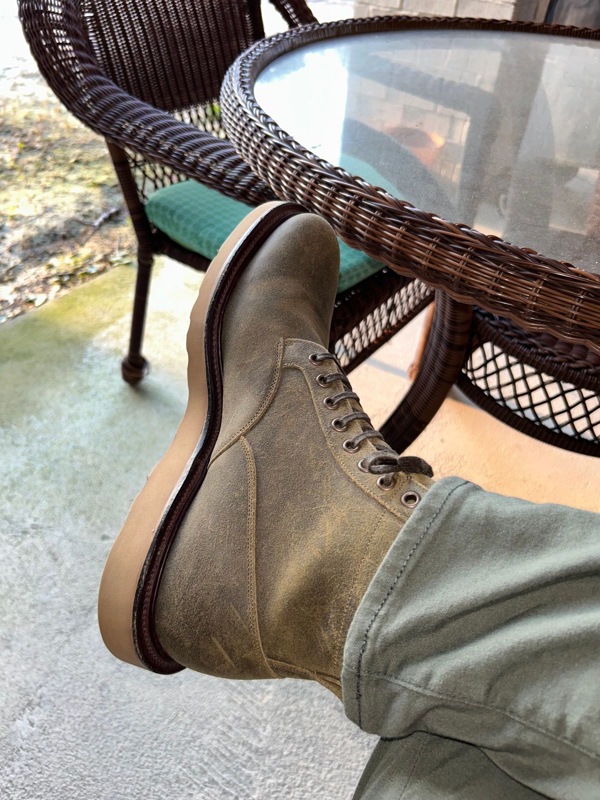 Photo by lowrollr on March 5, 2026 of the Viberg Scout Boot in Viberg / C.F. Stead Mojave Waxy Commander.