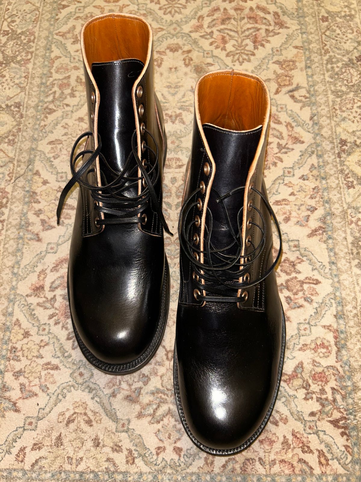 Photo by lowrollr on May 12, 2026 of the Viberg Service Boot in Conceria Walpier Tuscany Nero.