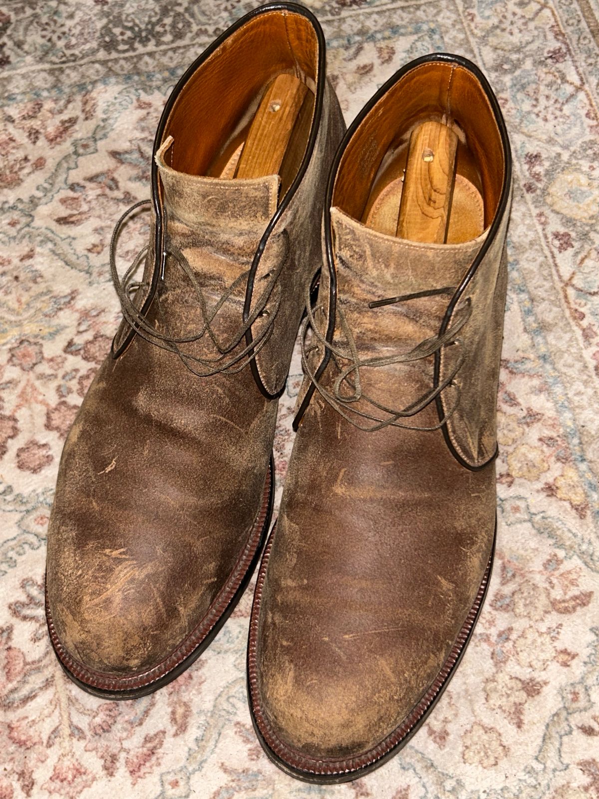 Photo by lowrollr on January 11, 2026 of the Viberg Uplands Boot in C.F. Stead Toast Waxy Commander.