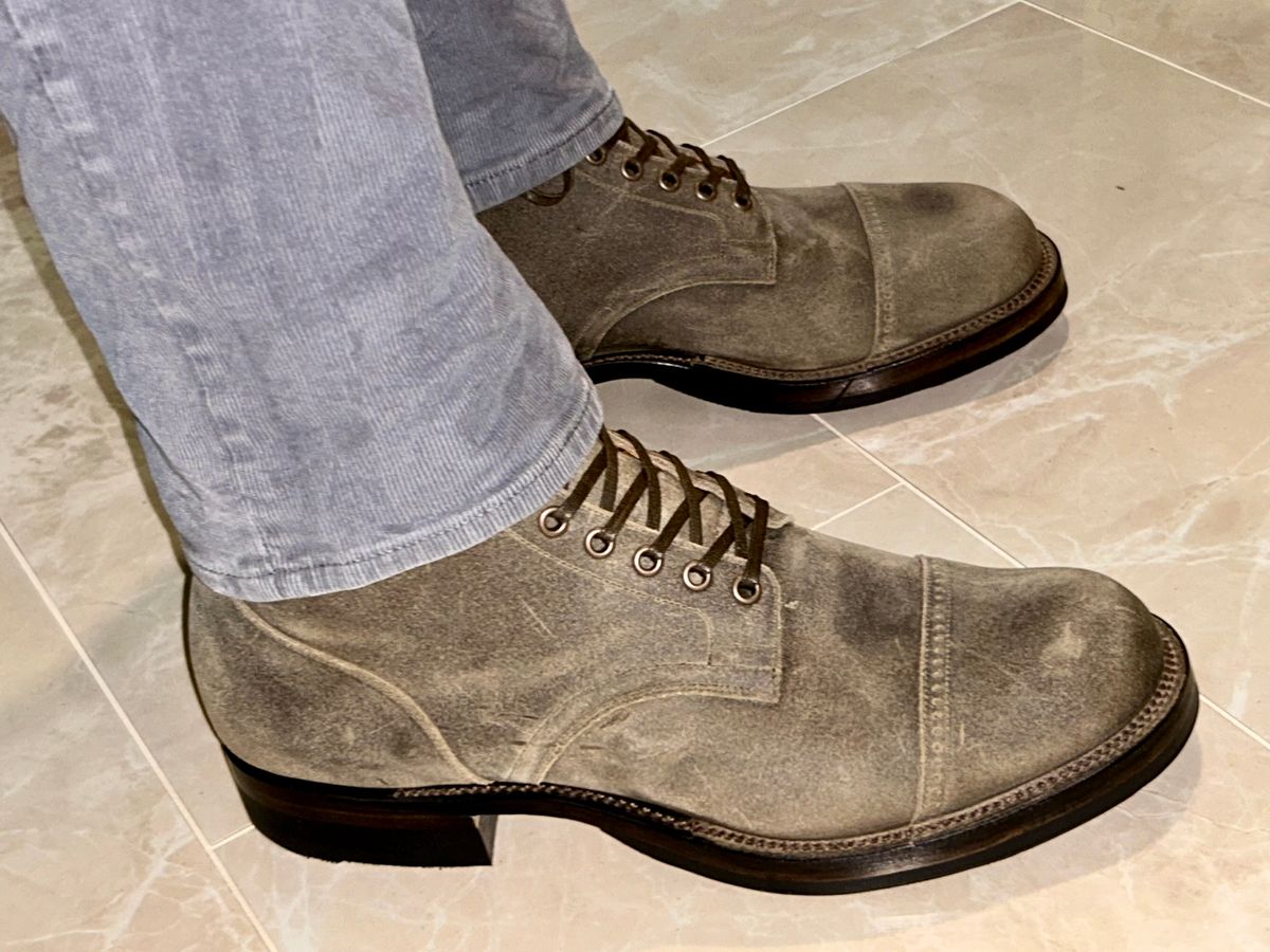 Photo by lowrollr on November 30, 2025 of the Viberg Service Boot DCT in C.F. Stead Tobacco Waxy Commander.