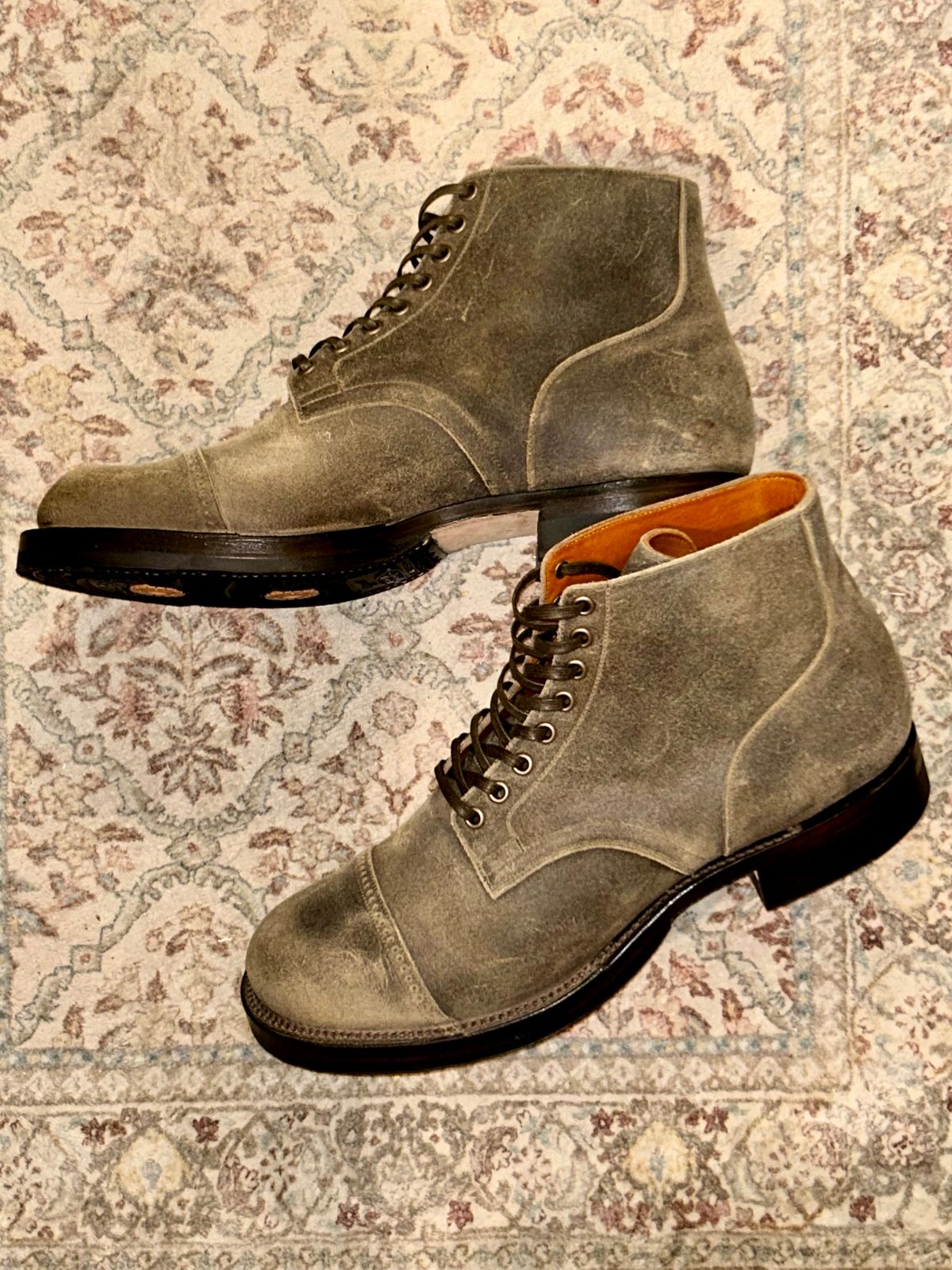 Photo by lowrollr on March 20, 2026 of the Viberg Service Boot DCT in C.F. Stead Tobacco Waxy Commander.