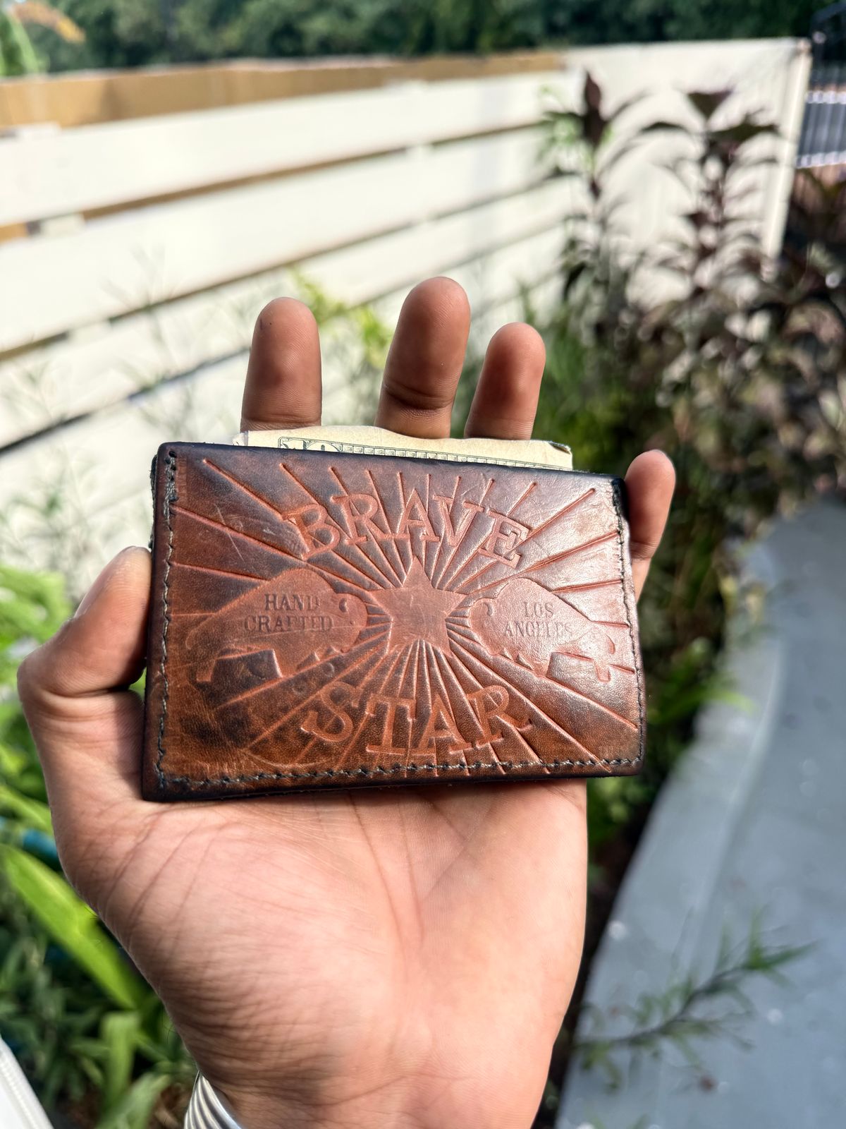 Photo by TheFadeLog on October 5, 2025 of the Bravestar Selvedge Wallet in Unknown Natural Veg Tan.