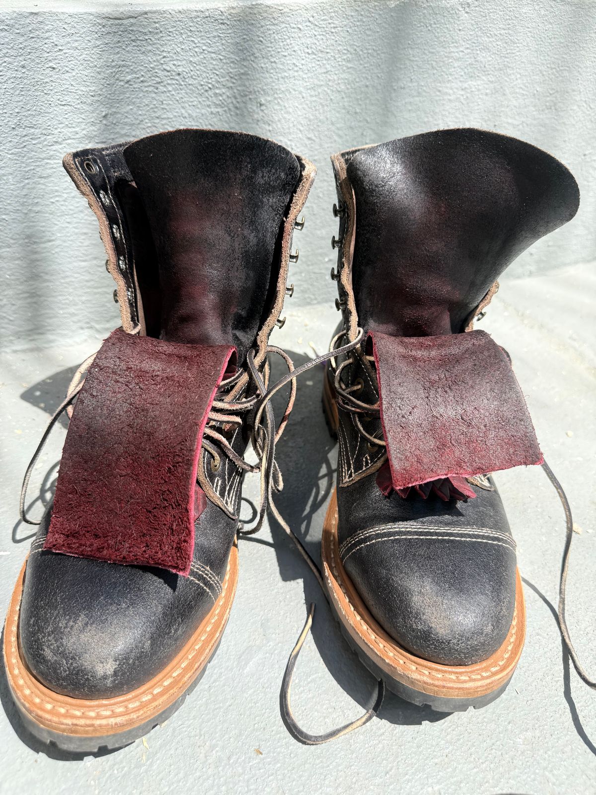 Photo by TheFadeLog on October 2, 2025 of the Truman Upland Boot in Horween Black Waxed Flesh.