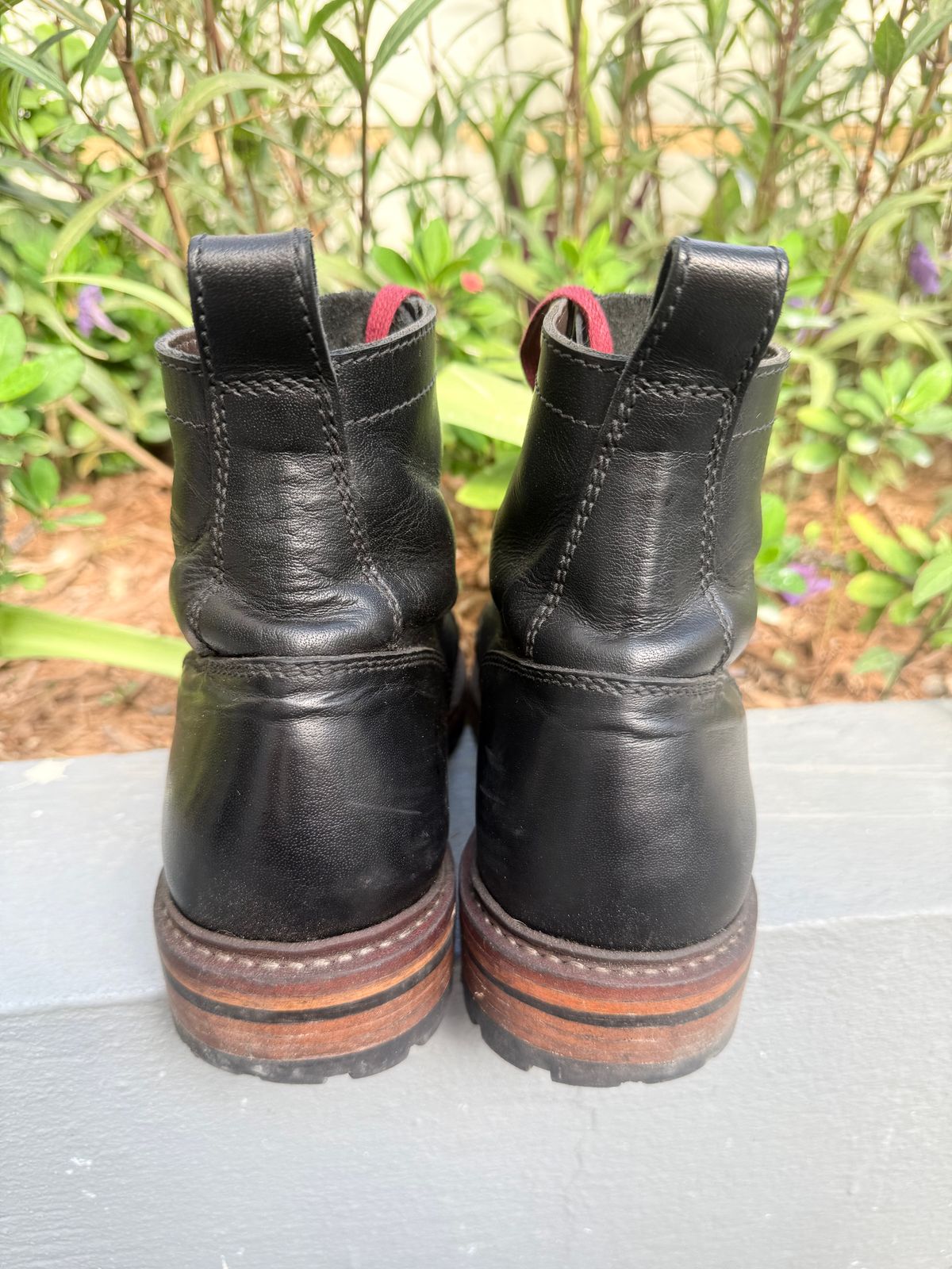 Photo by TheFadeLog on October 5, 2025 of the Craft & Glory Monkey Explorer 6” in Full Grain Waxed Water Buffalo.