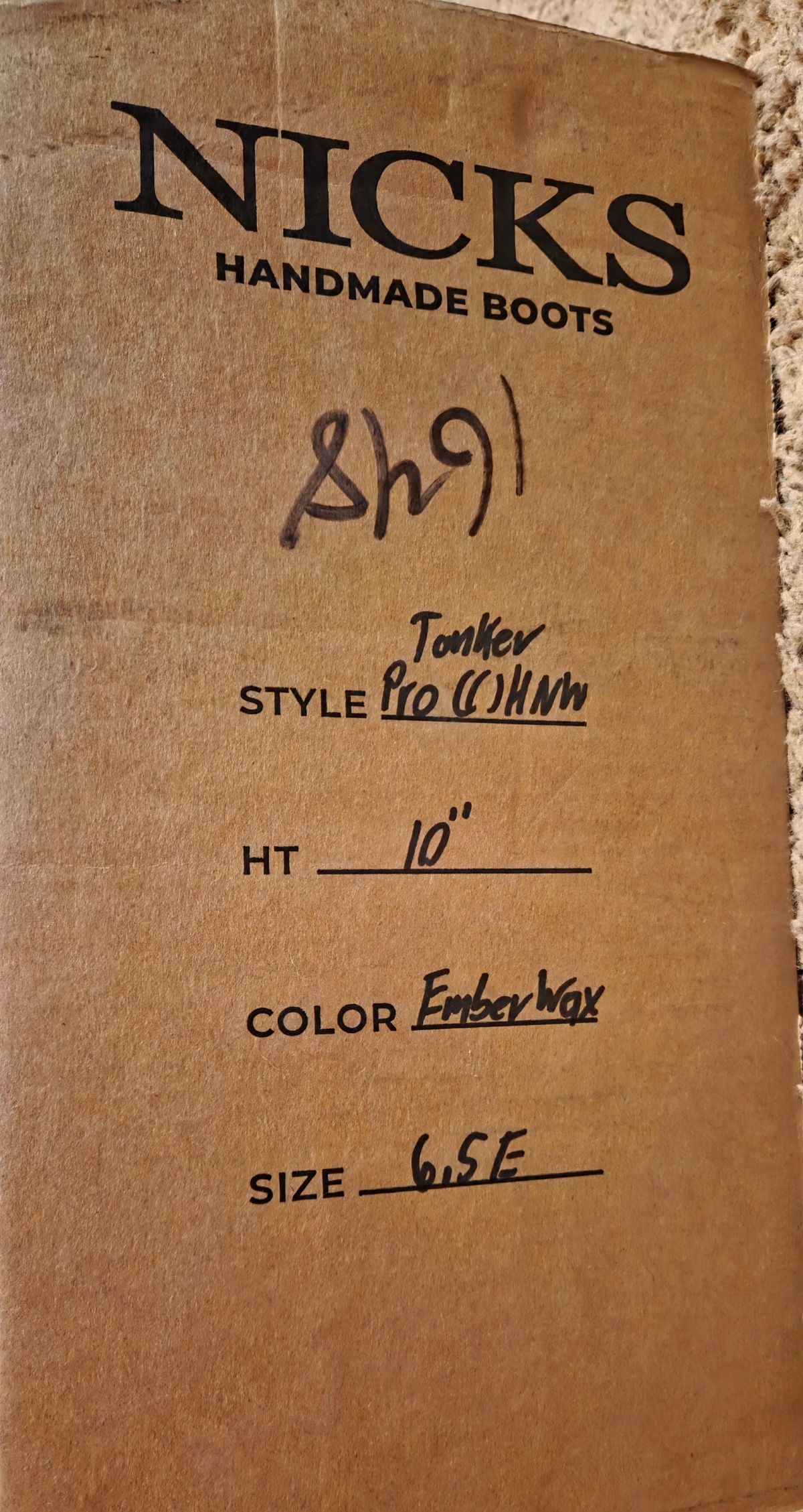 Photo by restowolf629 on August 10, 2025 of the Nicks TankerPro in Ember Waxed Flesh.