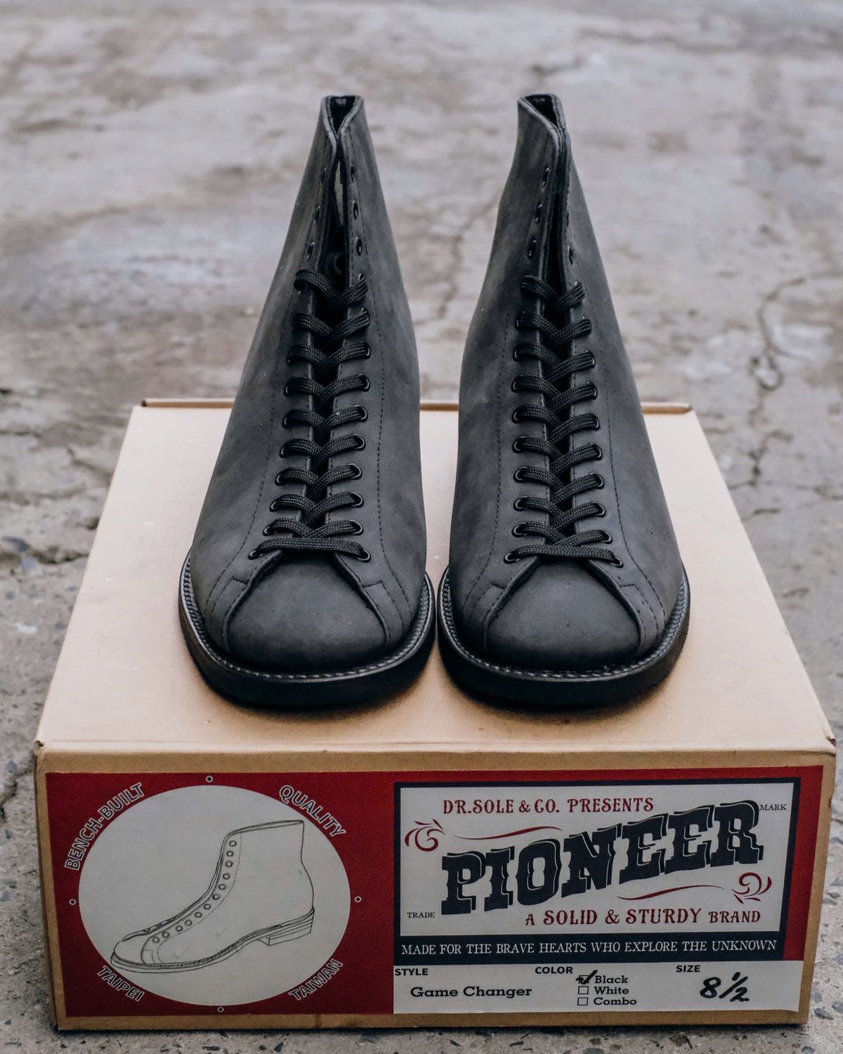 Photo by PhanAn on November 6, 2024 of the Dr. Sole Game Changer in Top Grade nubuck Leather.