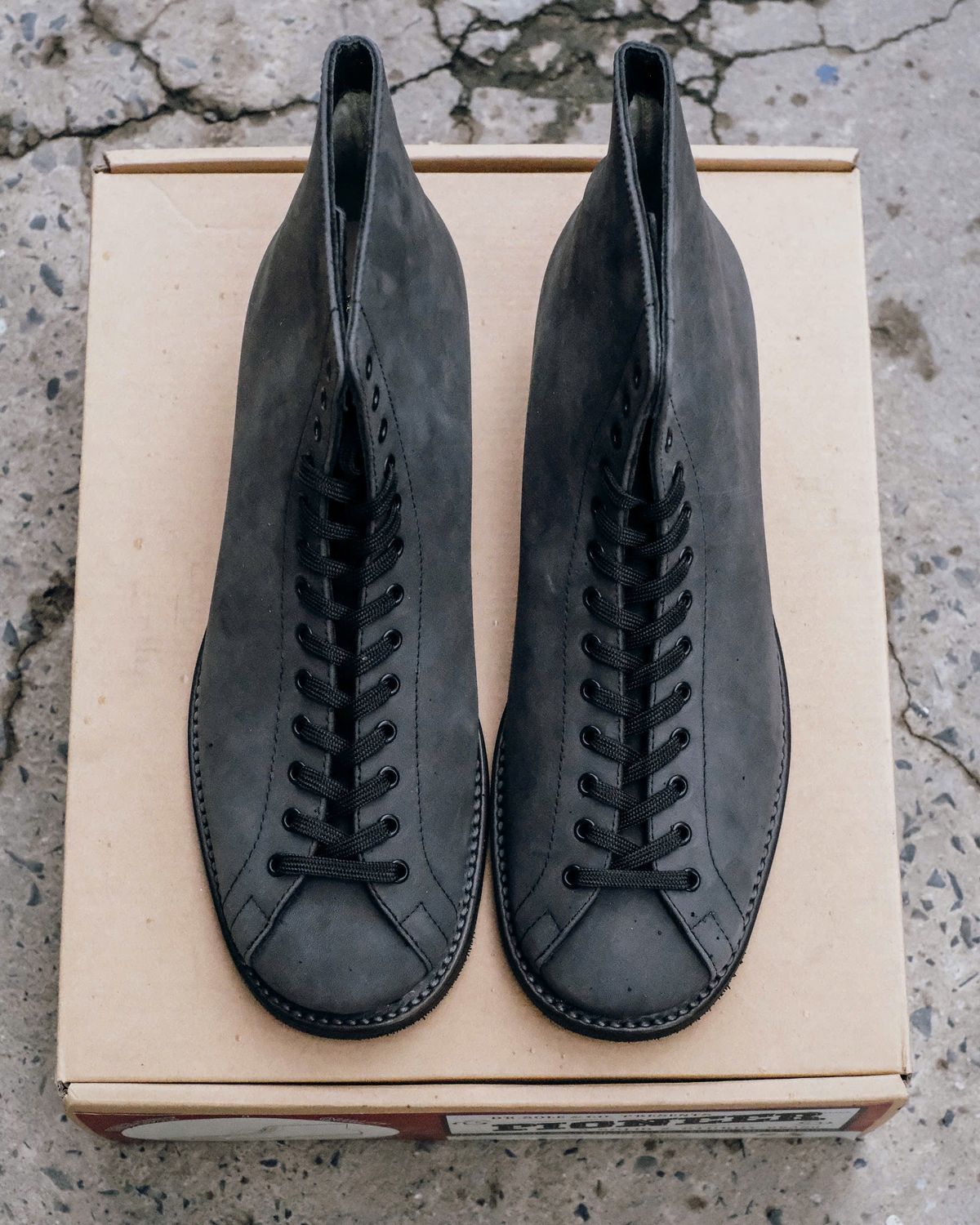 Photo by PhanAn on November 6, 2024 of the Dr. Sole Game Changer in Top Grade nubuck Leather.