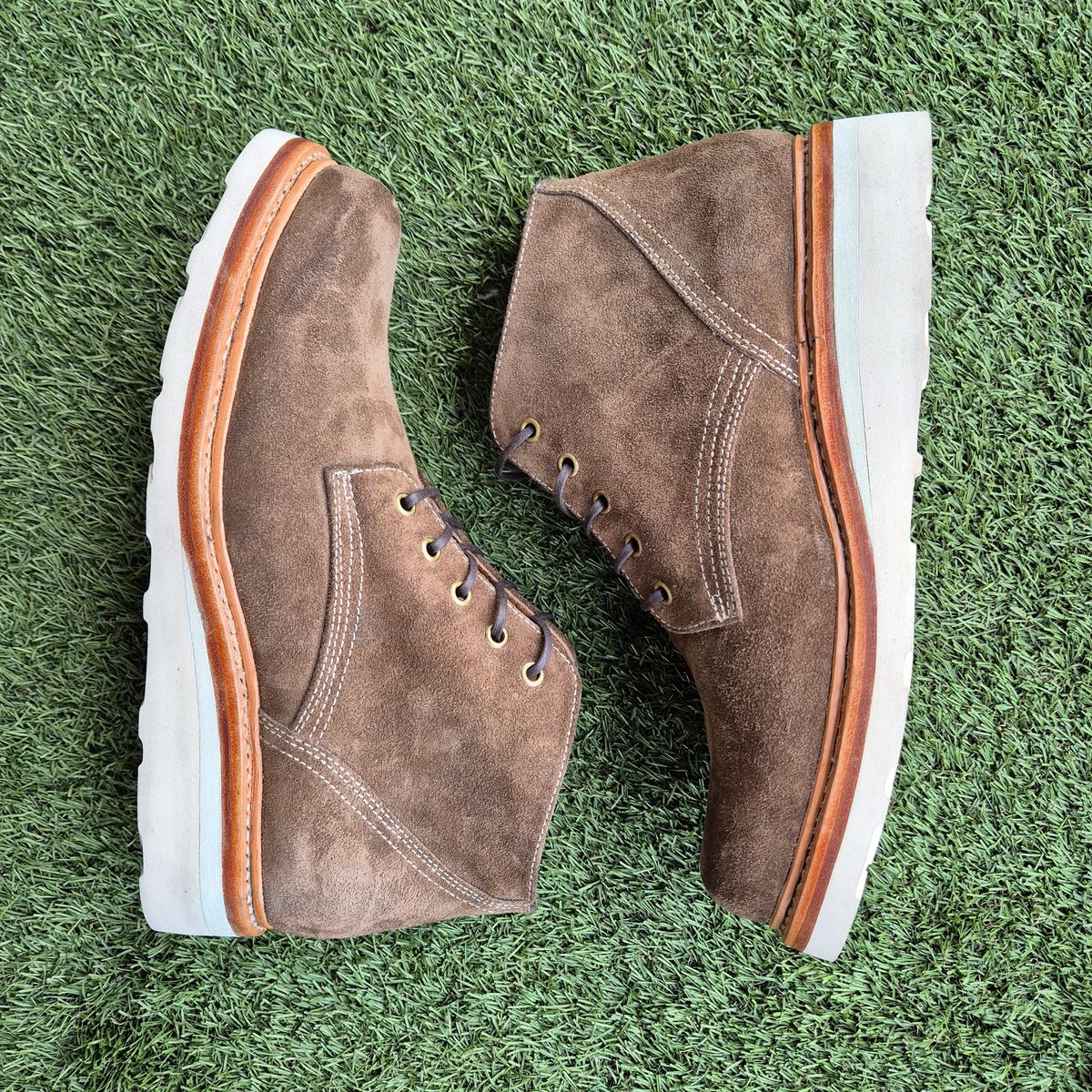 Photo by username on October 10, 2024 of the Botería Negreiros Custom Model in Peruvian Roughout.
