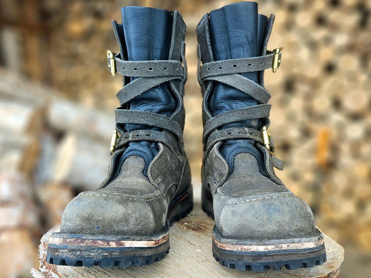 Photo by Theakkid on November 4, 2024 of the Nicks TankerPro in Nicks/Seidel 1964 Ash Gray Roughout.