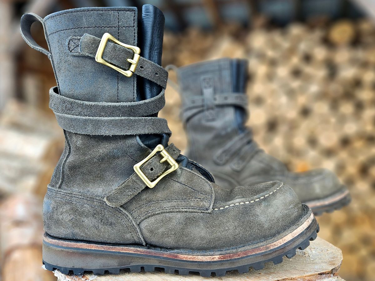 Photo by Theakkid on November 4, 2024 of the Nicks TankerPro in Nicks/Seidel 1964 Ash Gray Roughout.