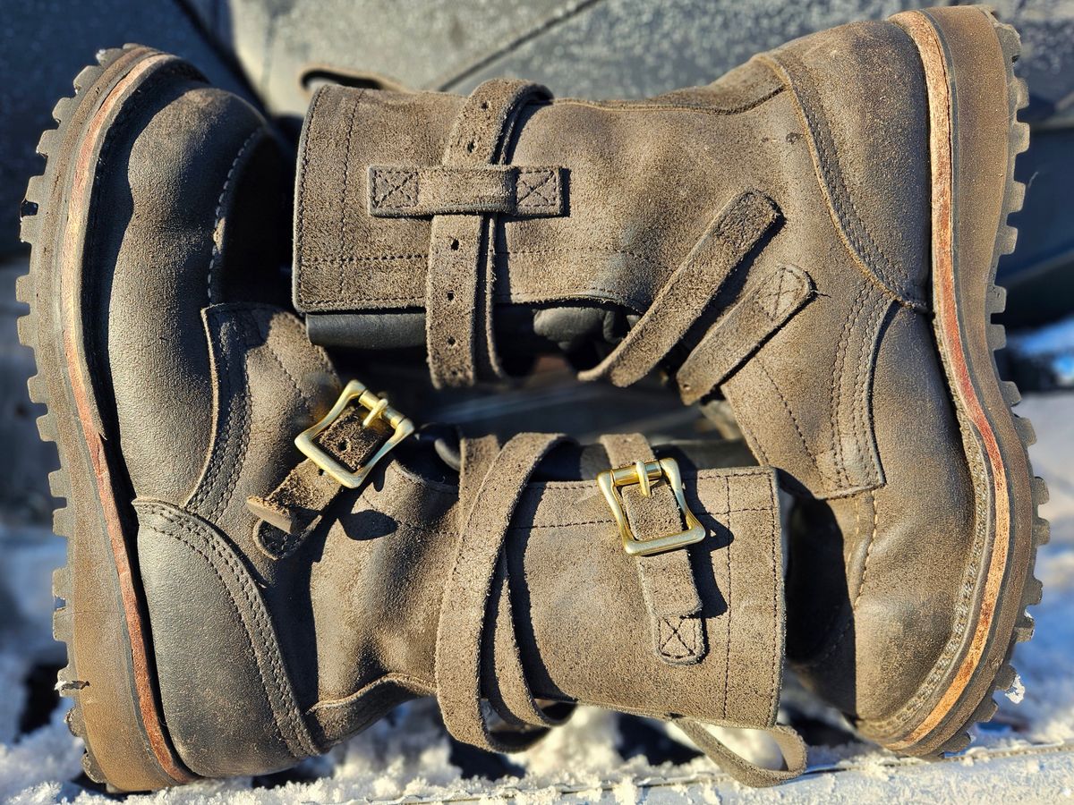 Photo by Theakkid on November 13, 2024 of the Nicks TankerPro in Nicks/Seidel 1964 Ash Gray Roughout.