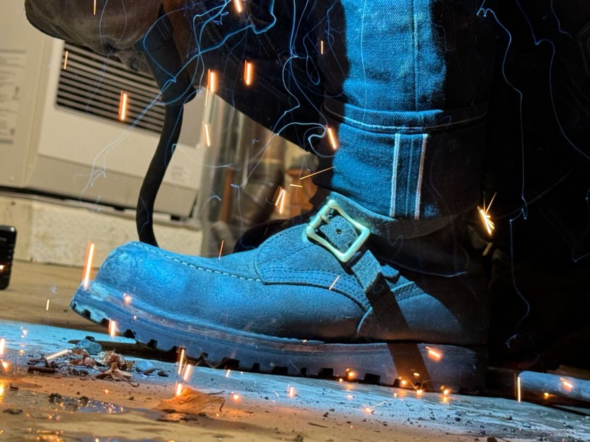 Photo by Theakkid on November 22, 2024 of the Nicks TankerPro in Nicks/Seidel 1964 Ash Gray Roughout.