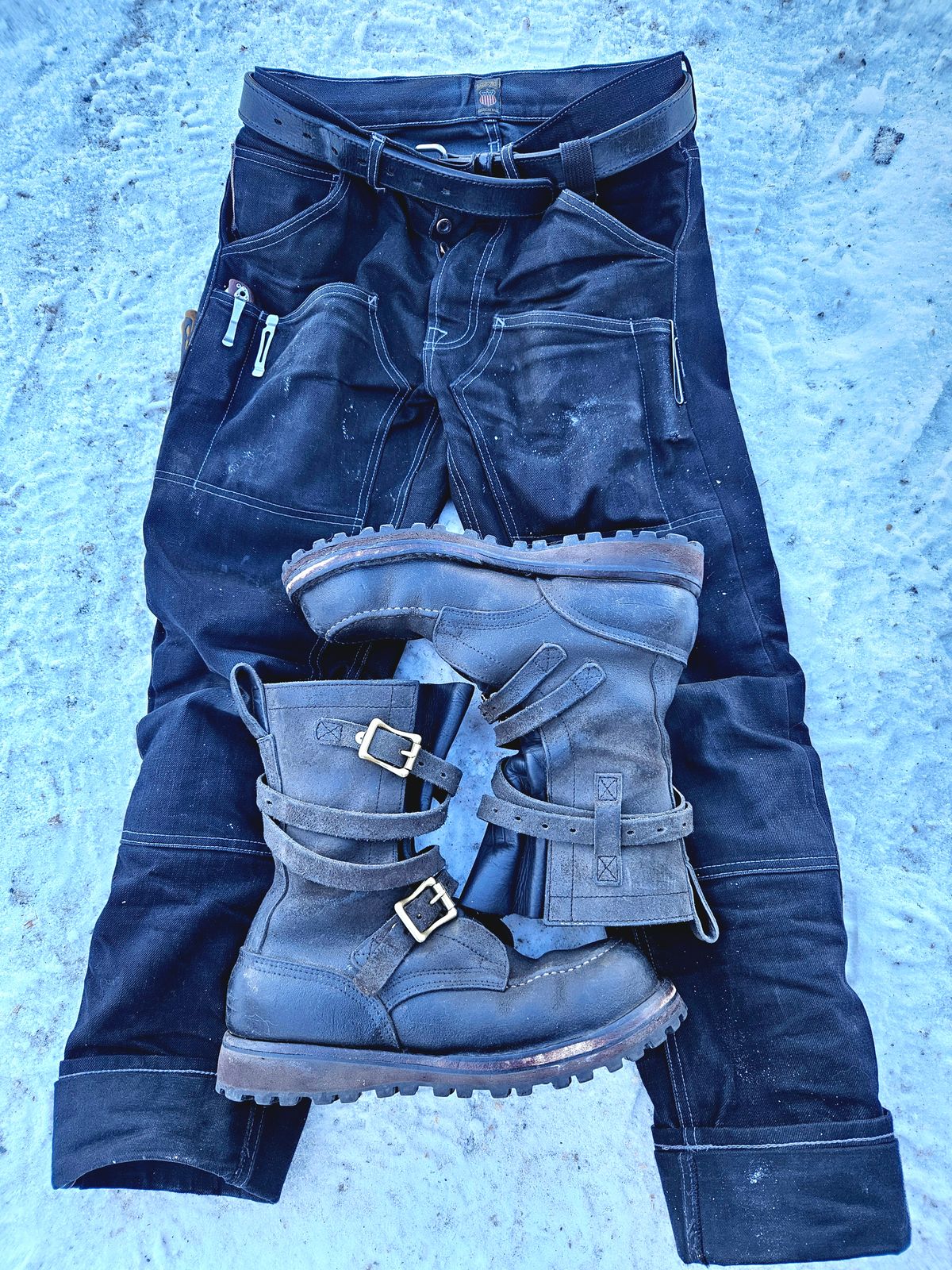 Photo by Theakkid on December 31, 2024 of the Nicks TankerPro in Nicks/Seidel 1964 Ash Gray Roughout.