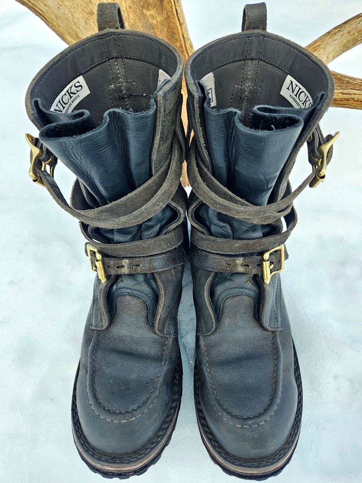 Photo by Theakkid on March 4, 2025 of the Nicks TankerPro in Nicks/Seidel 1964 Ash Gray Roughout.