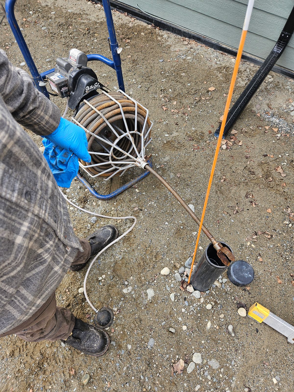 Photo by Theakkid on April 22, 2025 of the Nicks TankerPro in Nicks/Seidel 1964 Ash Gray Roughout.