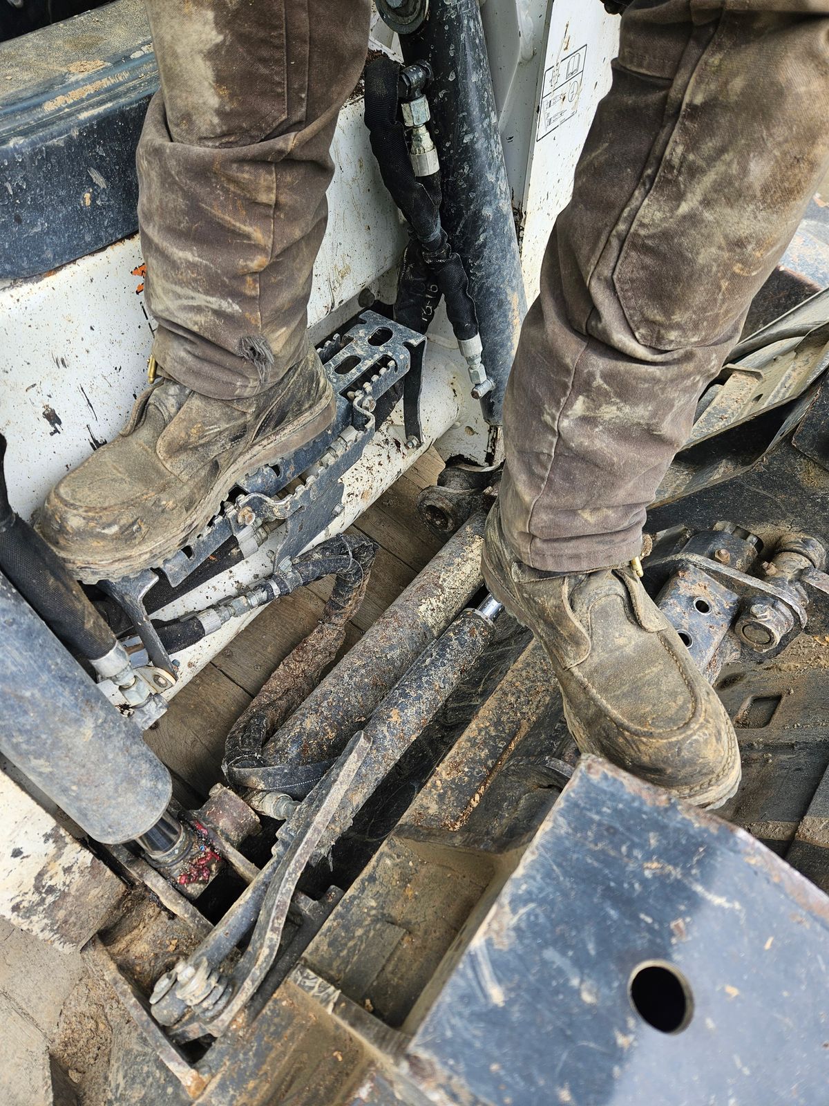 Photo by Theakkid on June 2, 2025 of the Nicks TankerPro in Nicks/Seidel 1964 Ash Gray Roughout.