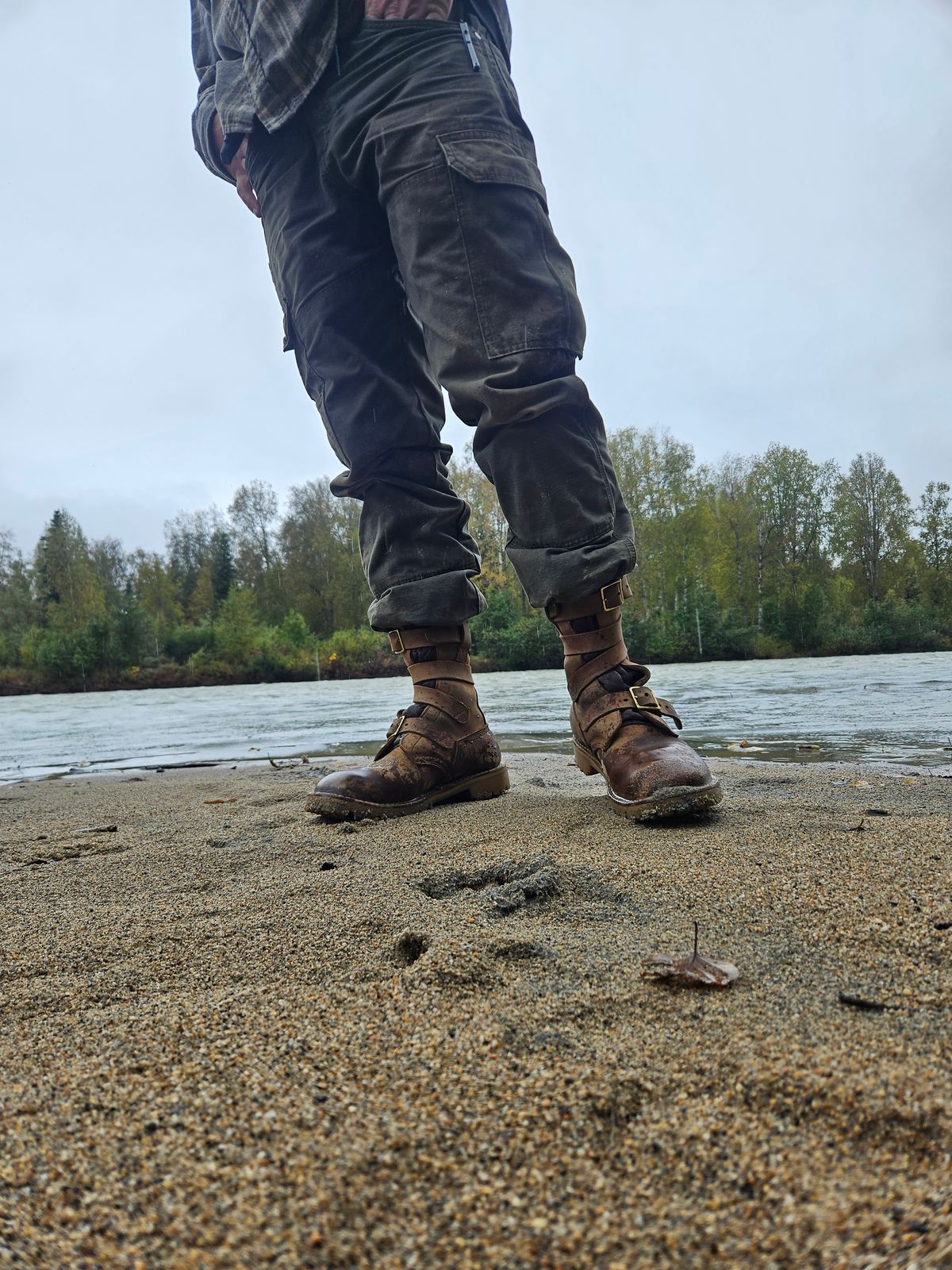 Photo by Theakkid on September 12, 2025 of the Nicks Nicks / Tactical Tankerpro in Seidel WeatherShield Brown.