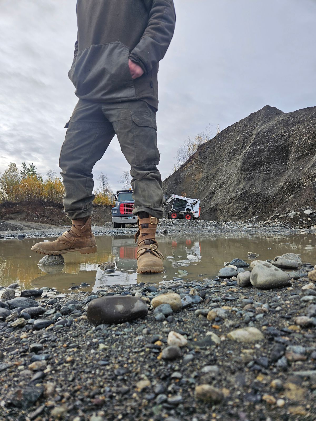 Photo by Theakkid on September 26, 2025 of the Nicks Nicks / Tactical Tankerpro in Seidel WeatherShield Brown.