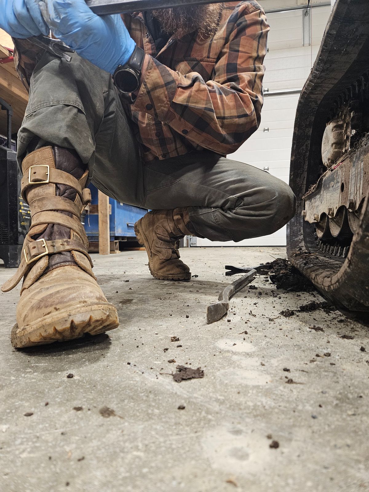 Photo by Theakkid on October 13, 2025 of the Nicks Nicks / Tactical Tankerpro in Seidel WeatherShield Brown.