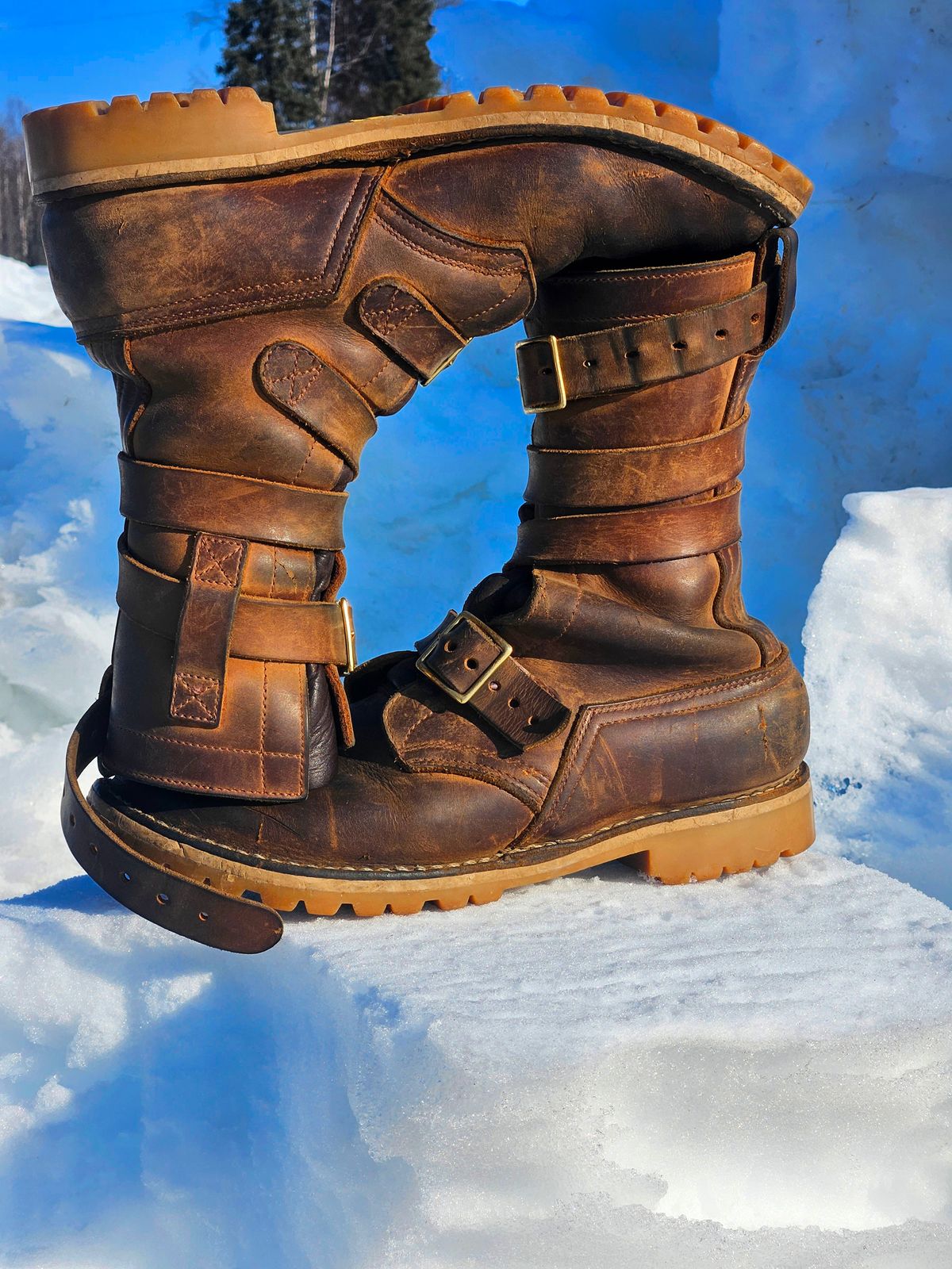 Photo by Theakkid on April 4, 2026 of the Nicks Nicks / Tactical Tankerpro in Seidel WeatherShield Brown.