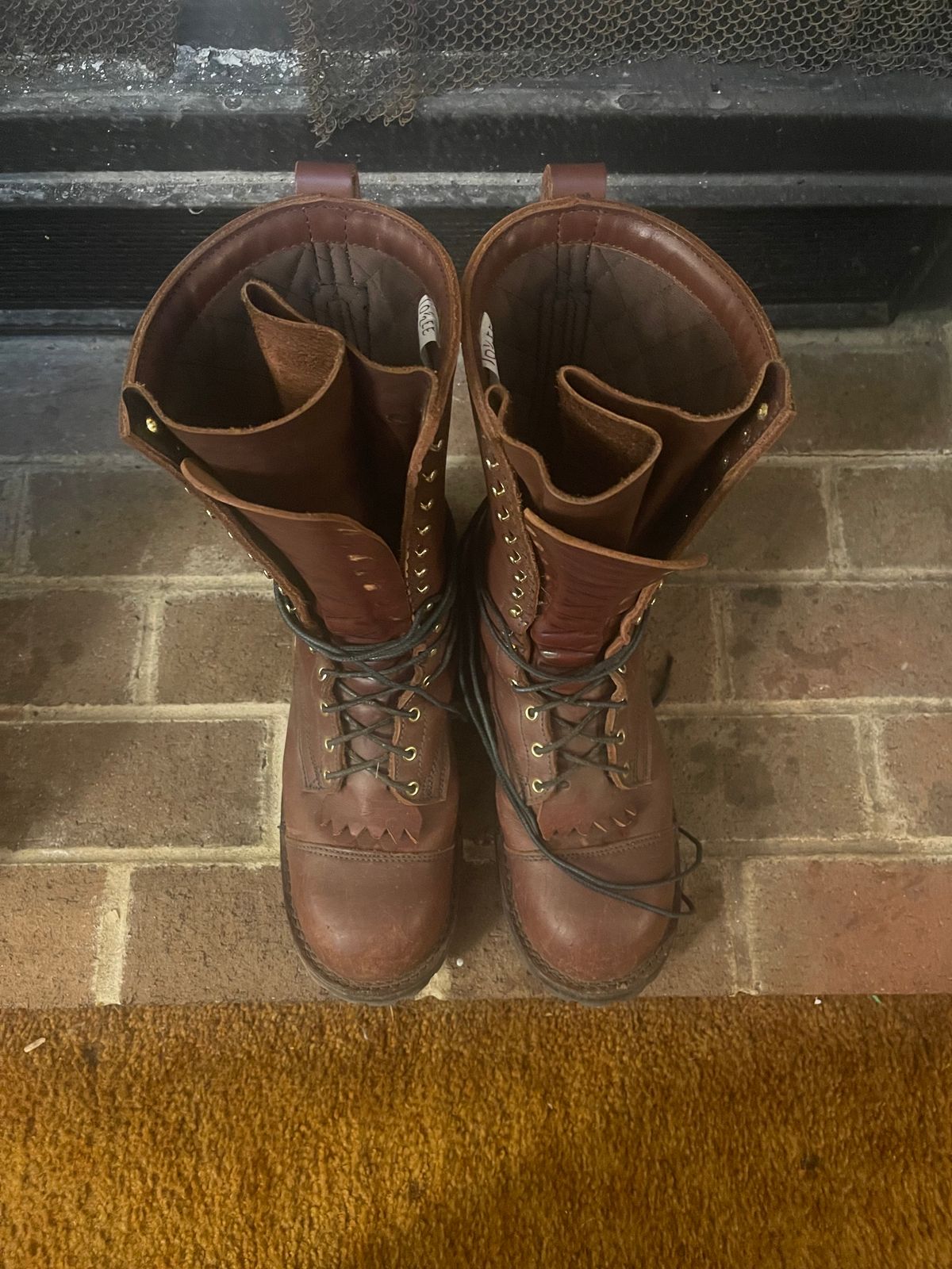 Photo by kweso on November 6, 2024 of the Frank's Boots Type 1 Commander in Seidel Chocolate Oil Tan.