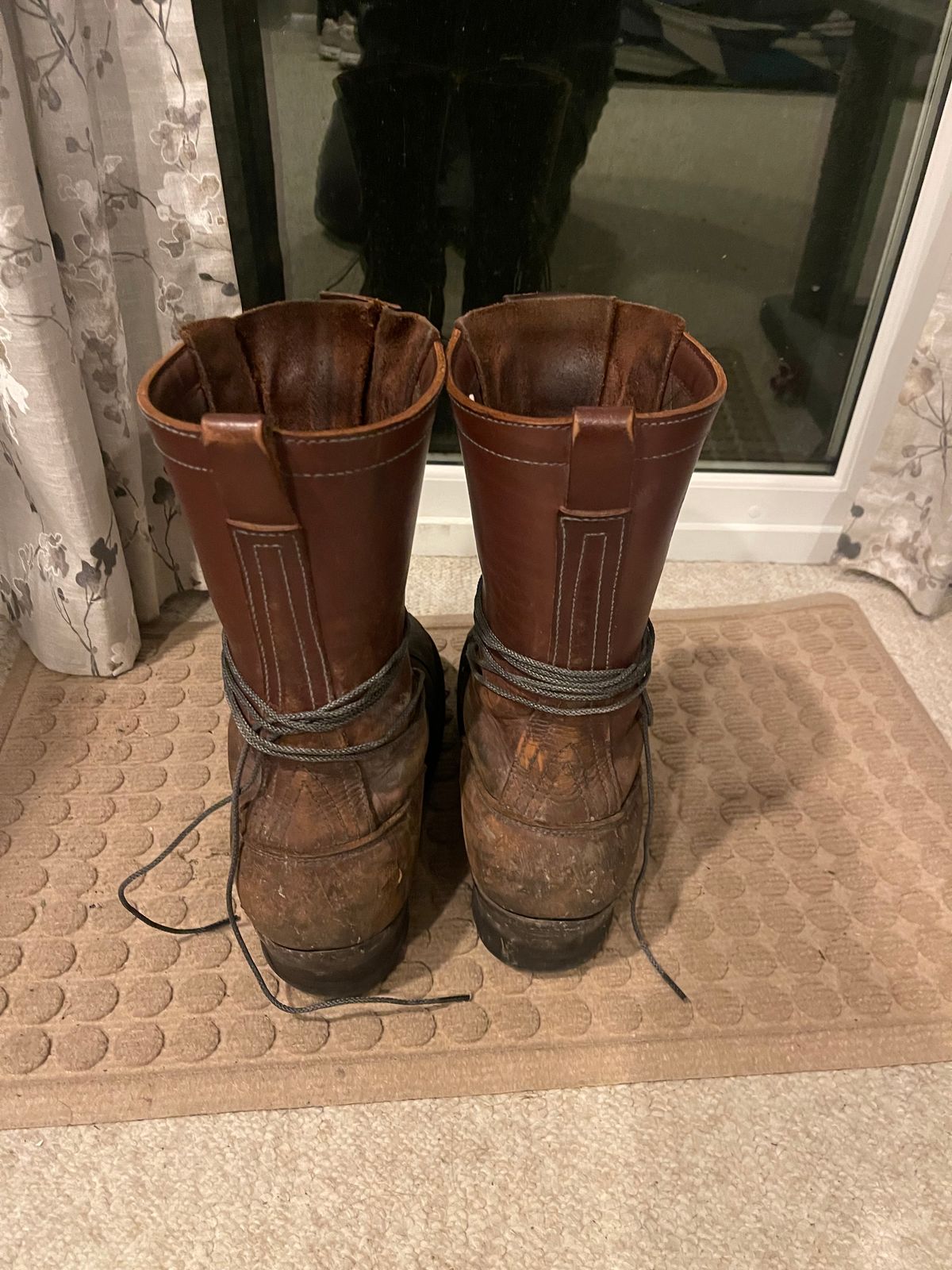 Photo by kweso on March 6, 2025 of the Frank's Boots Type 1 Commander in Seidel Chocolate Oil Tan.