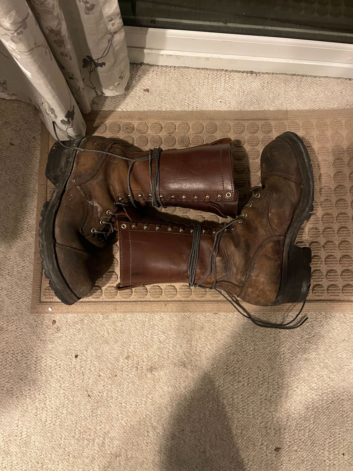 Photo by kweso on March 6, 2025 of the Frank's Boots Type 1 Commander in Seidel Chocolate Oil Tan.