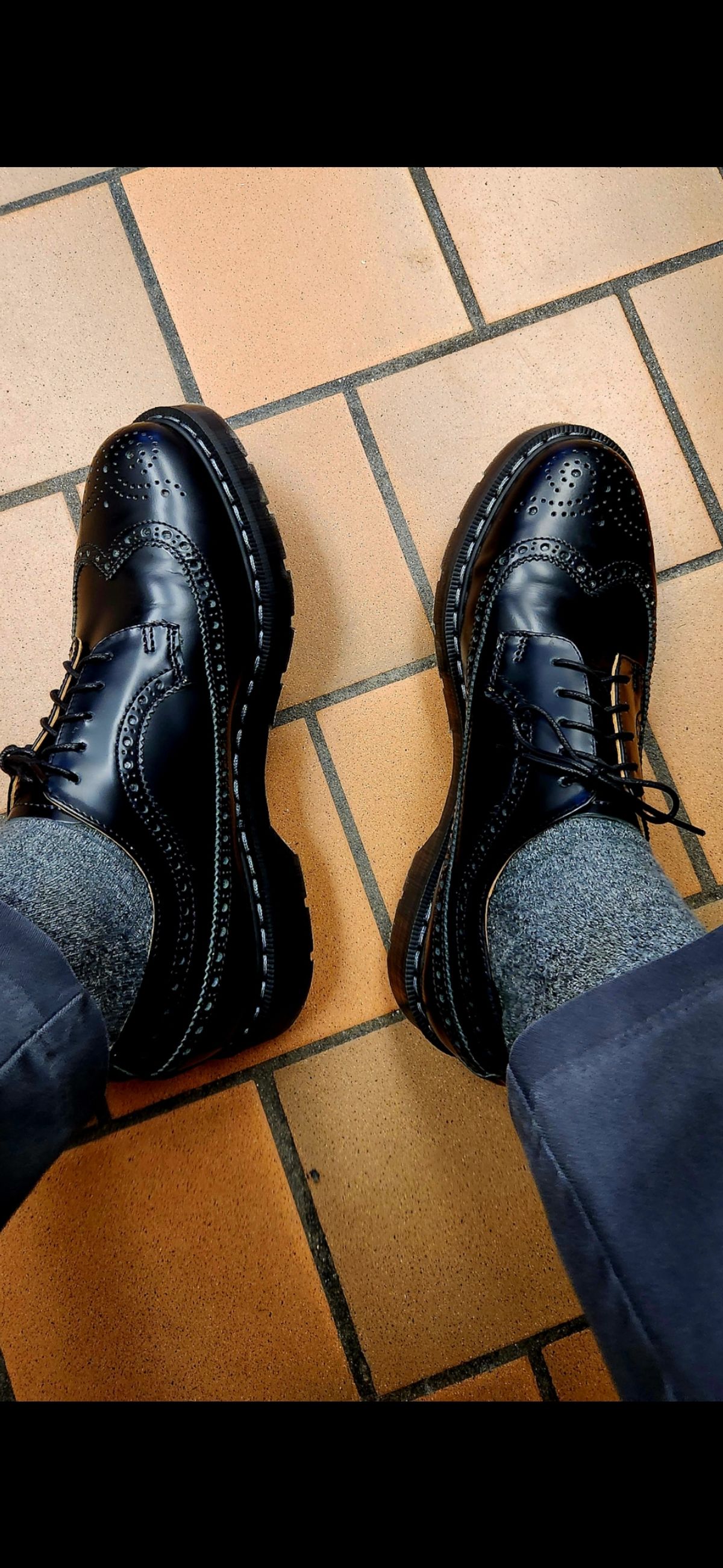 Photo by rollschoice on May 23, 2025 of the NPS Shoes Brogue Shoe in Black Hi-Shine.