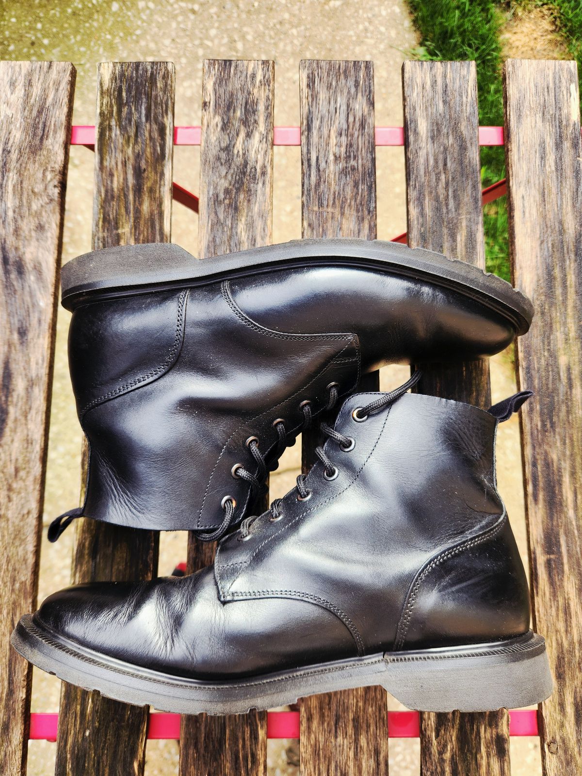 Photo by rollschoice on July 6, 2025 of the NPS Shoes 6 Eye Derby Boot in NPS Shoes / Black Waxey.