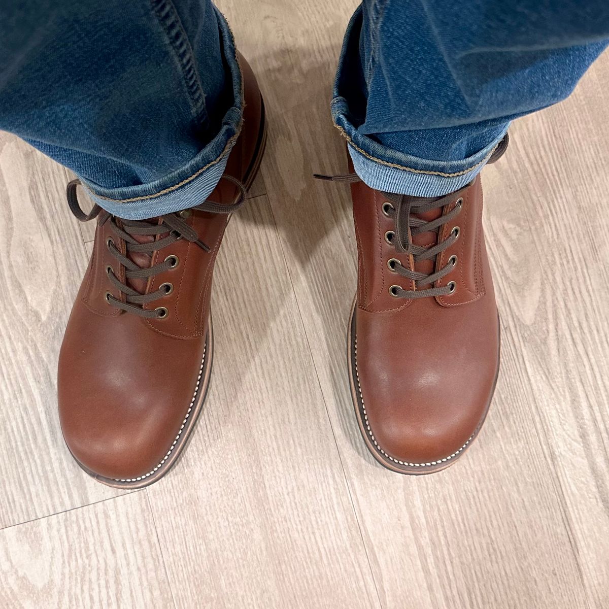 Photo by YouShoe on November 6, 2025 of the Luosjiet Logging Boots in Brown Full Grain Oiled Cowhide.