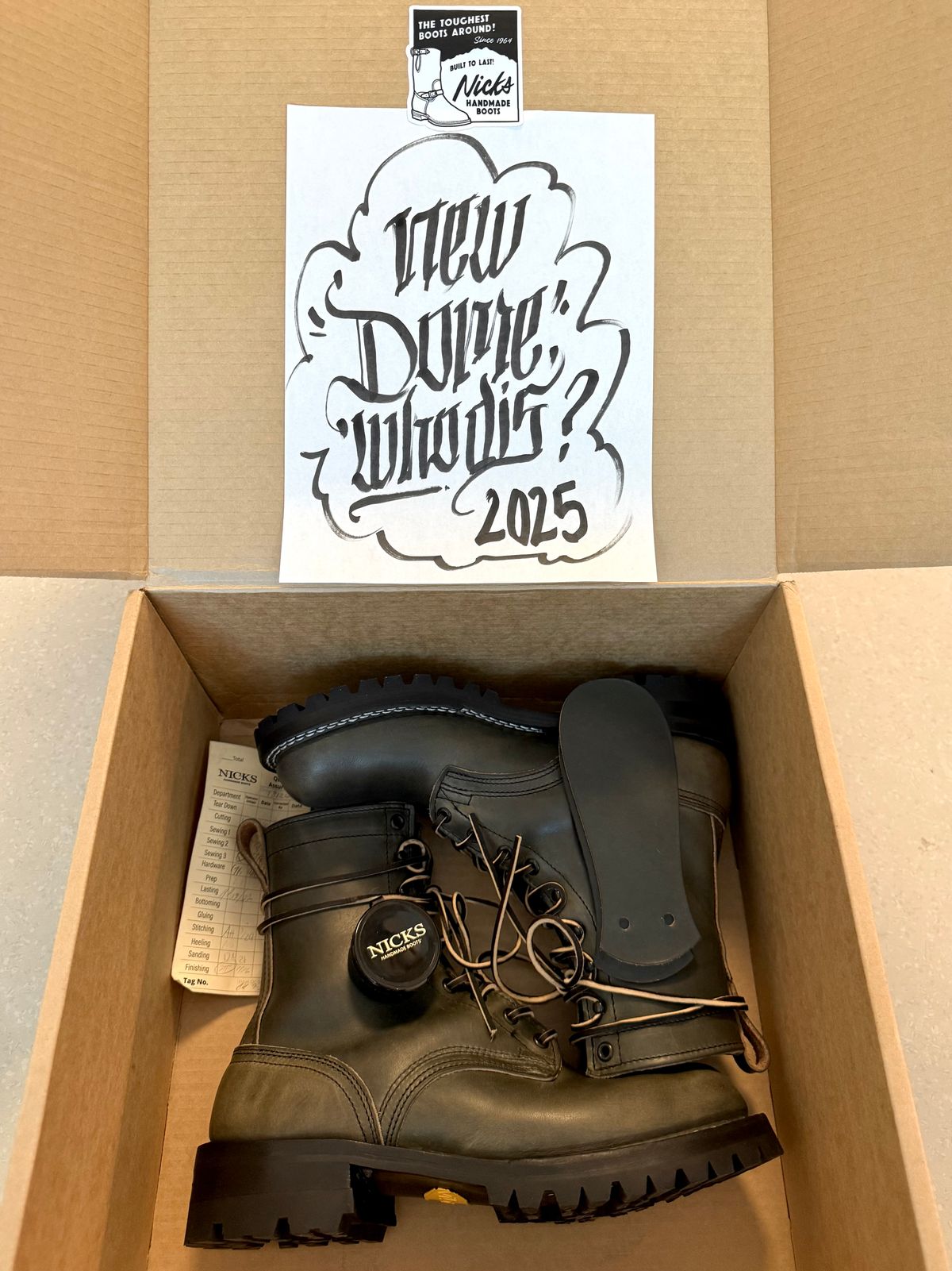 Photo by RubenHernandez on October 5, 2025 of the Nicks Custom Model in Wickett & Craig Slate Double Stuffed.
