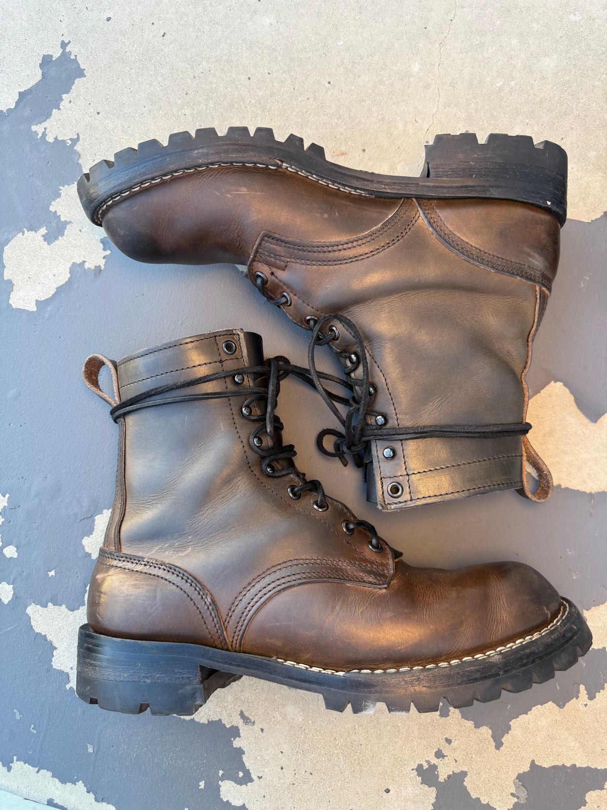 Photo by RubenHernandez on January 6, 2026 of the Nicks Custom Model in Wickett & Craig Slate Double Stuffed.