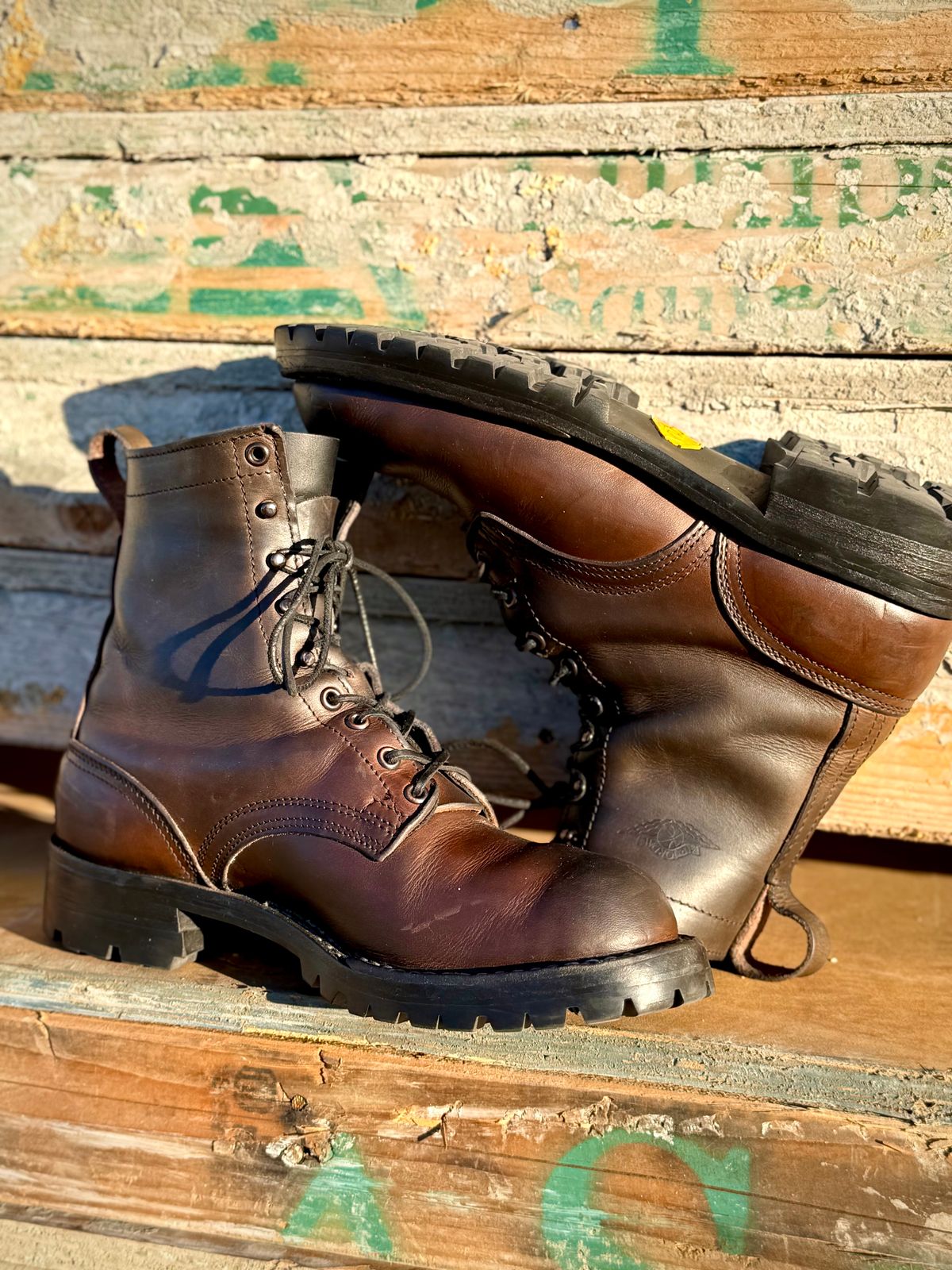 Photo by RubenHernandez on April 5, 2026 of the Nicks Custom Model in Wickett & Craig Slate Double Stuffed.