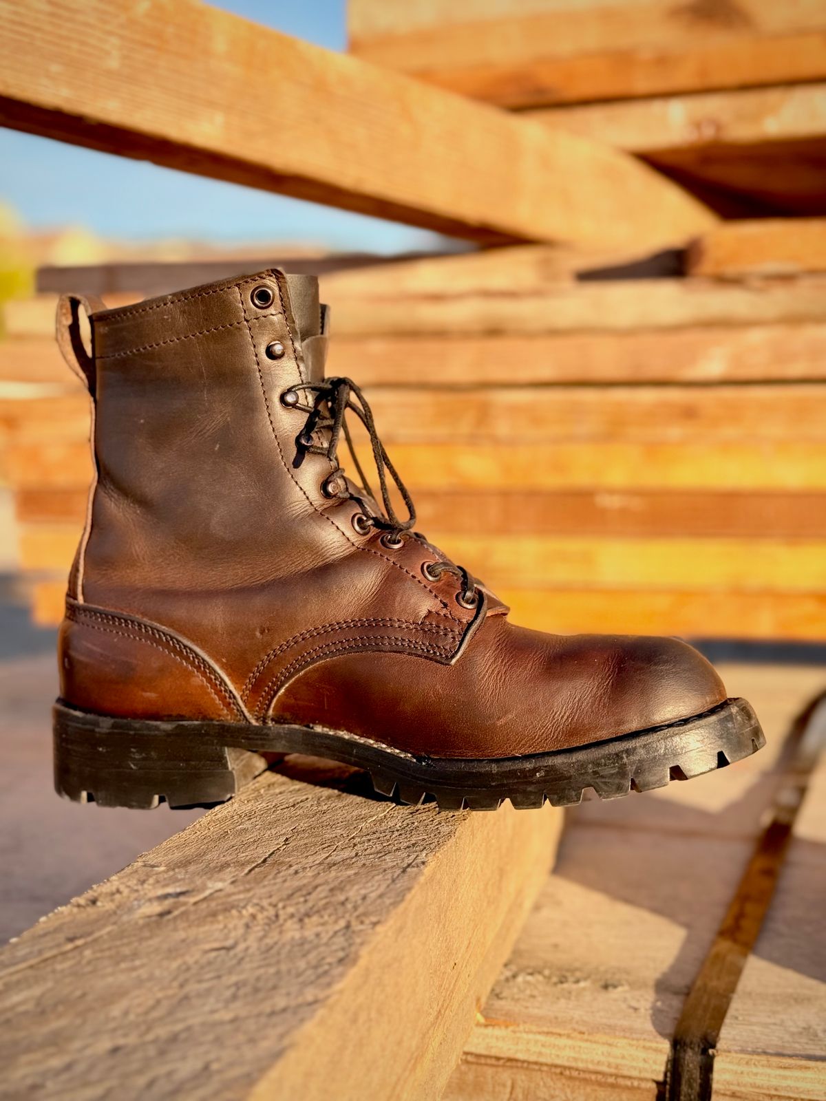 Photo by RubenHernandez on April 5, 2026 of the Nicks Custom Model in Wickett & Craig Slate Double Stuffed.